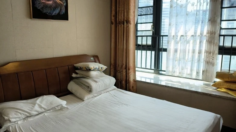 Sanya Yanshan Lake - View 2