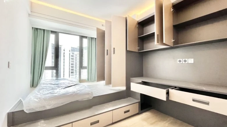 Sanya Yshanhu - View 2