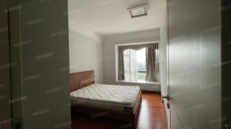 Emperor View Prestige City - View 3