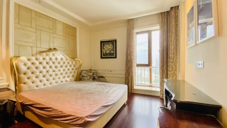 Half Mountain Peninsula - View 2