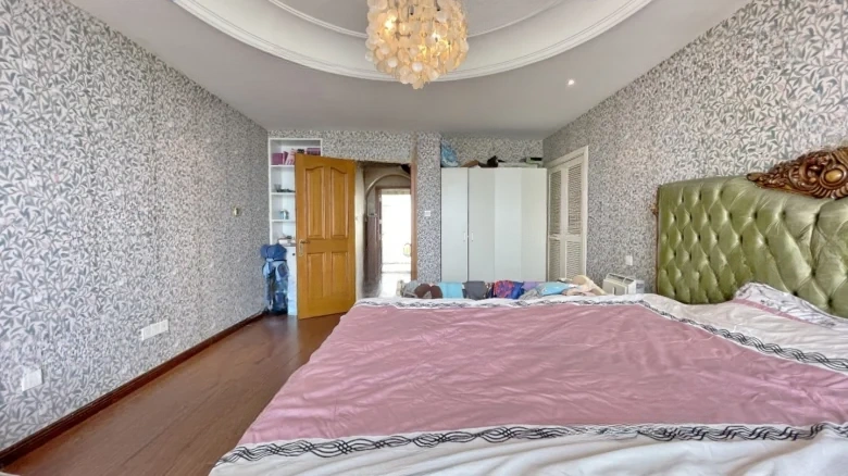 Silver Garden Residence - View 8