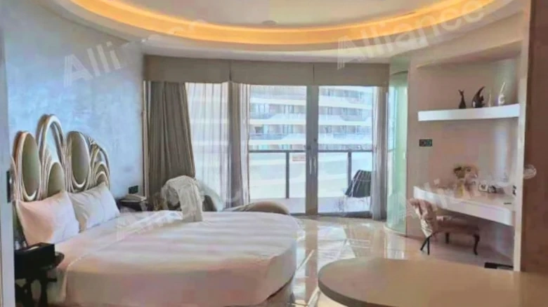 Phoenix Island - View 1