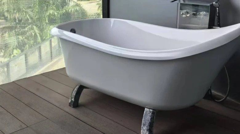 Phoenix Island - View 2