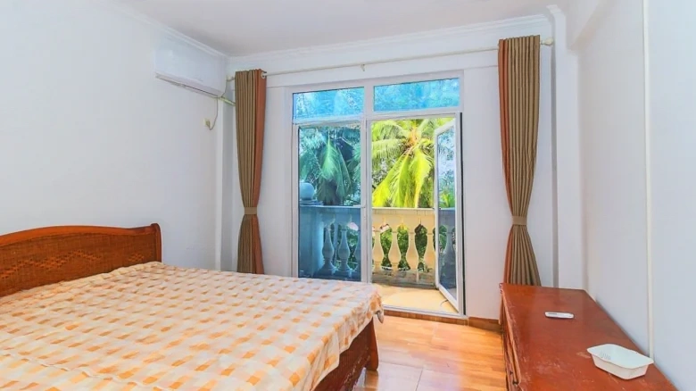 South Sea Estate - View 8