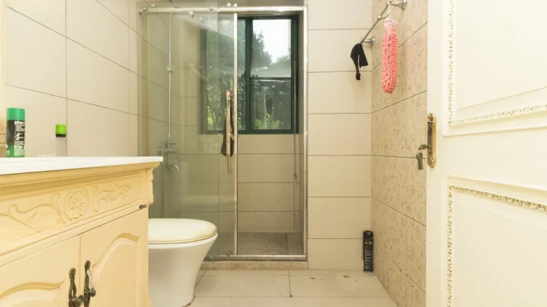 Tongren Garden - View 12