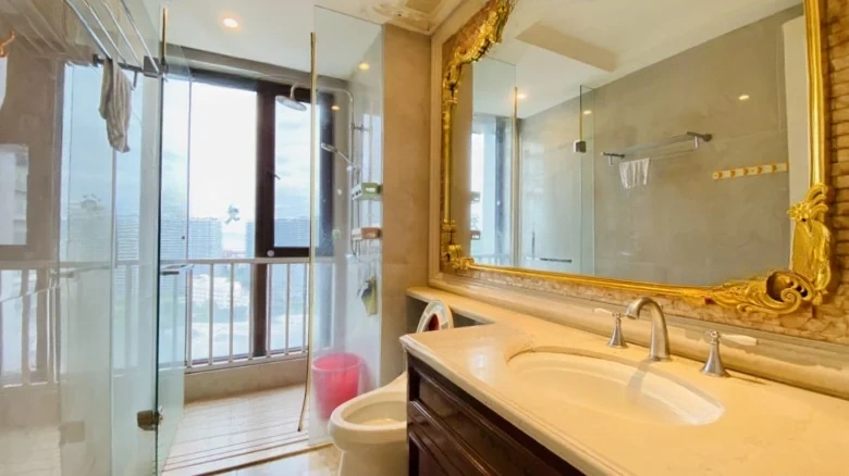 Half Mountain Peninsula - View 8