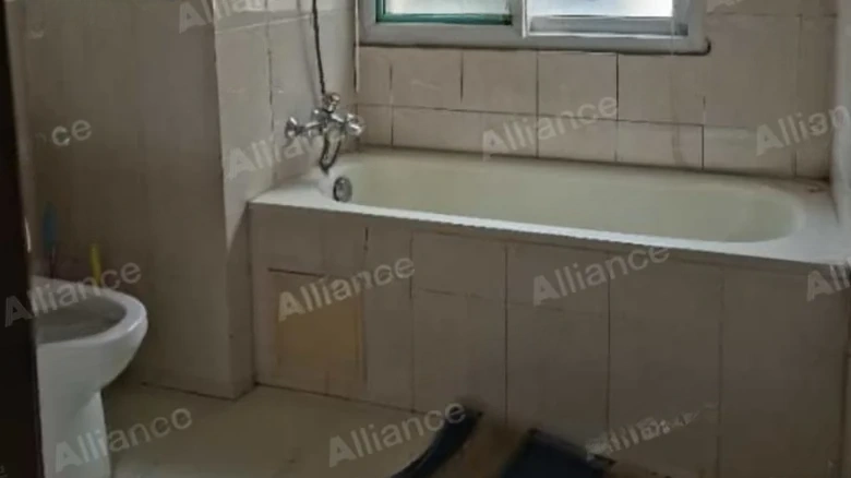 State Trade Tower Apartment Building - View 12