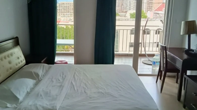 Golden Coast Vacation Apartment - View 2