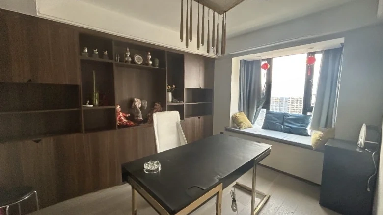 Holiday Garden - View 4