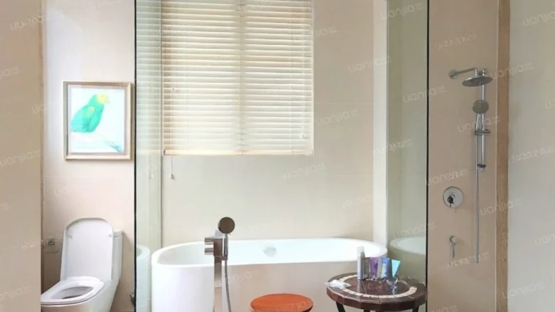 Runda Sanya Bay · Gering District Villa - View 12