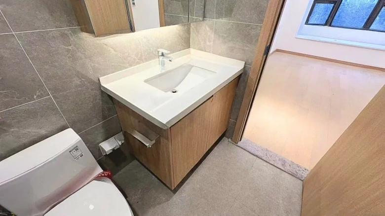 Riverside Grand Mansion - View 11