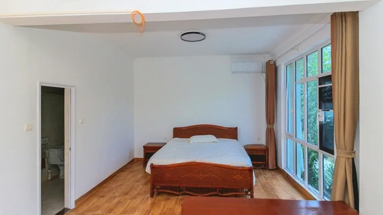 South Sea Estate - View 18