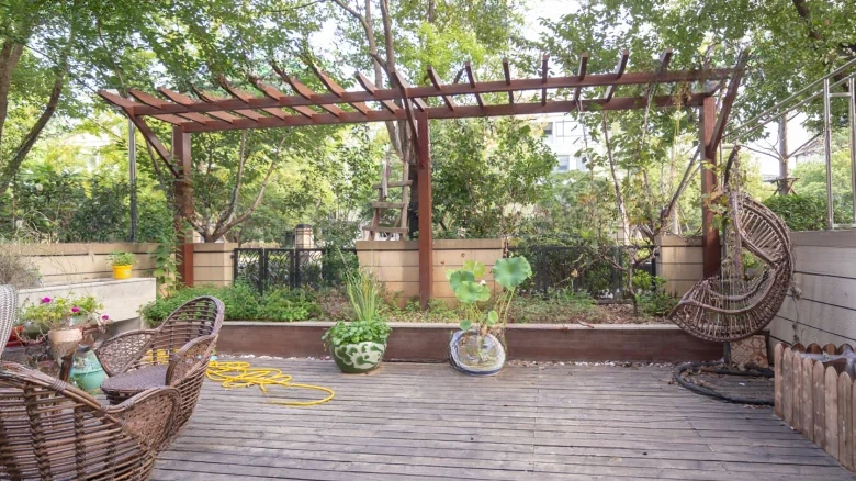 Nine Seals Garden Plaza - View 17