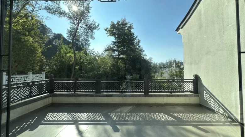 Green City Peach Blossom Spring - View 14