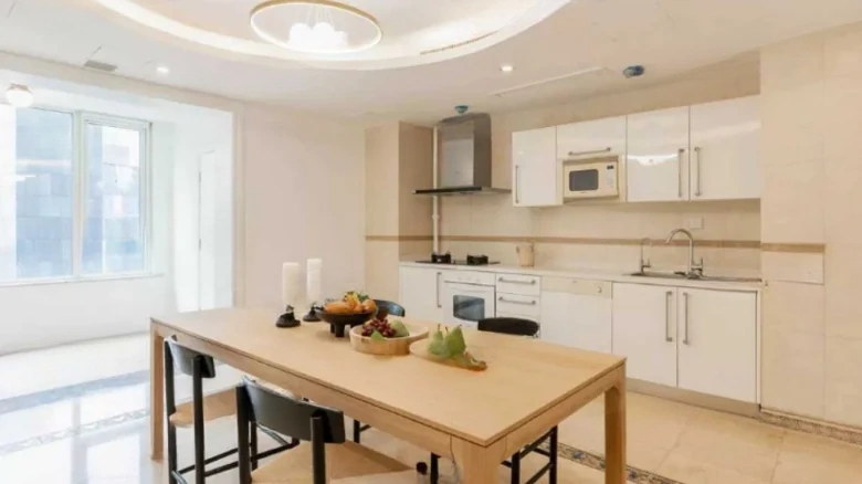 Windsor Avenue - View 6