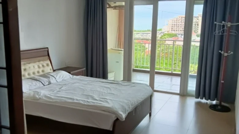 Golden Coast Vacation Apartment - View 1