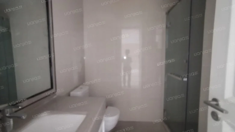 Academy One Courtyard - View 8