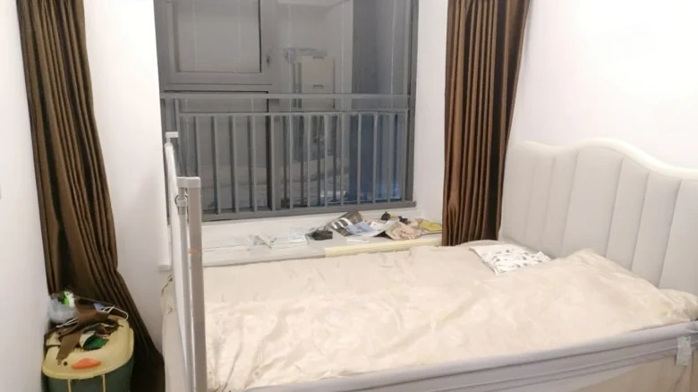 Yinghua Bridge - View 3