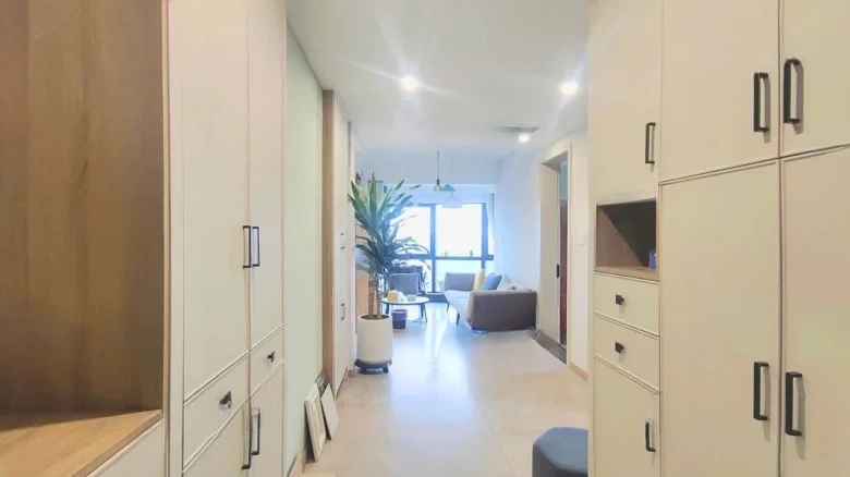 Park Nine Metropolis - View 3