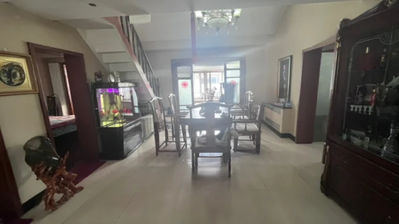 No. 25 Yuetai North Street Courtyard - View 9