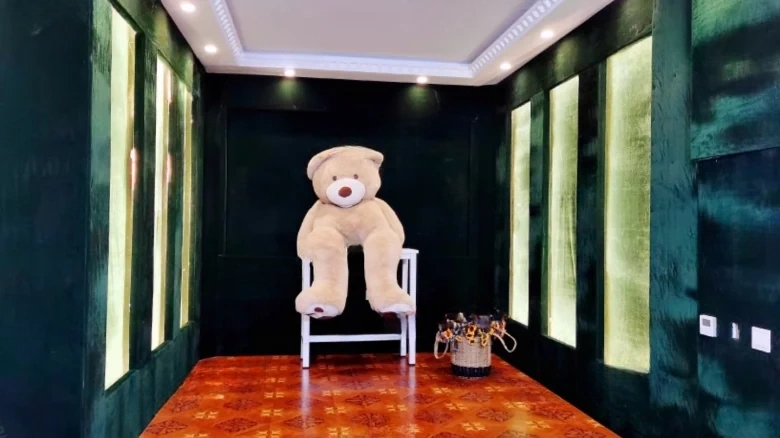 Rose Garden - View 9