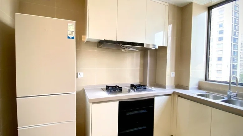 Phoenix Perch Cloud House - View 7