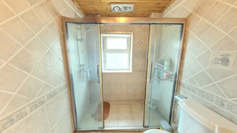 Maidi Manor - View 16