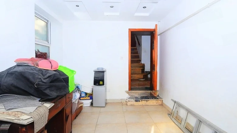 University Road - View 15