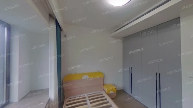 Pudong Hydra - View 3