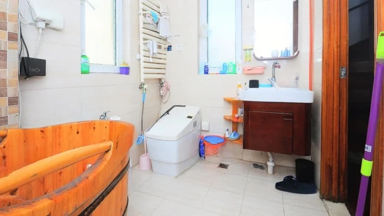 University Road - View 21