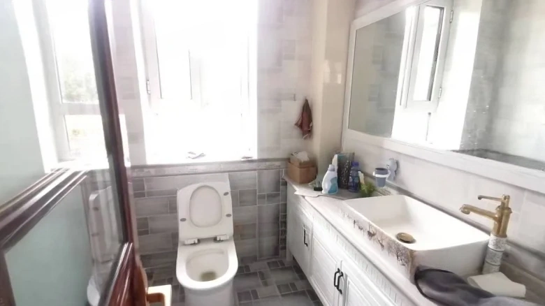 West Mountain Garden Villa - View 11