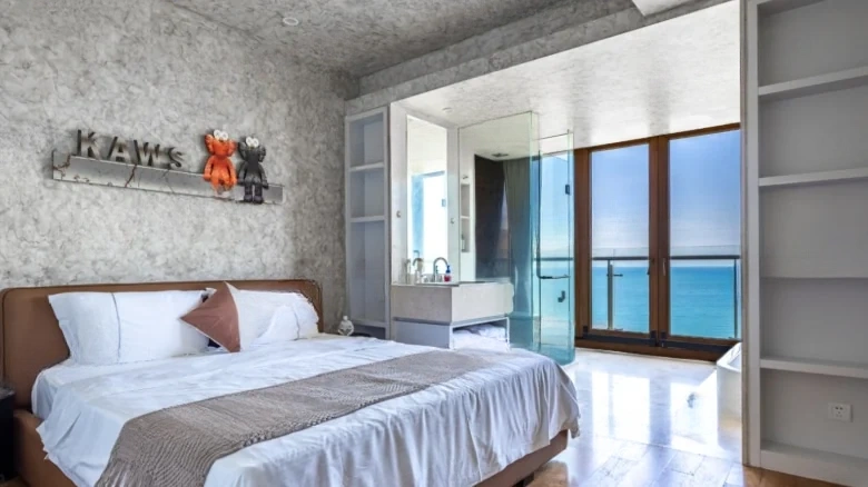 Half Mountain Peninsula Phase III Donghai Bay - View 3