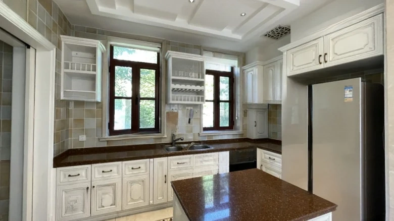 Golden Beach - View 13