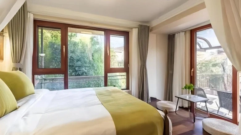 Sunshine Coast - View 5