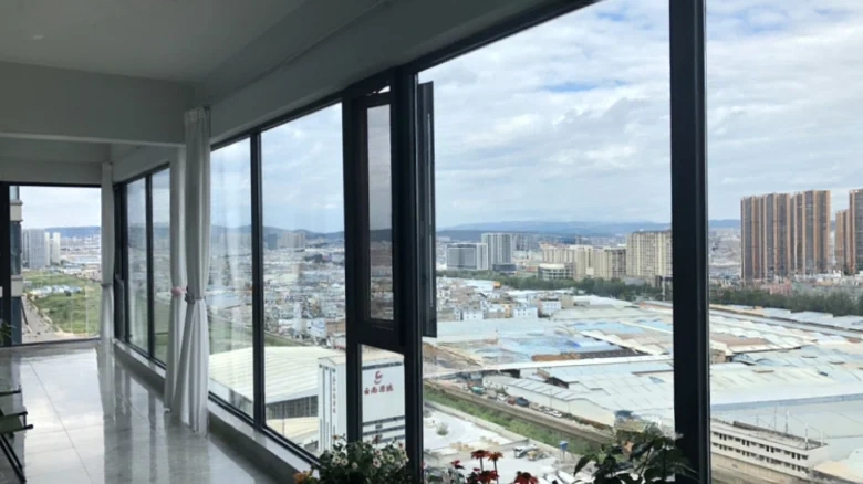 China Railway Westfield National Grove - View 5