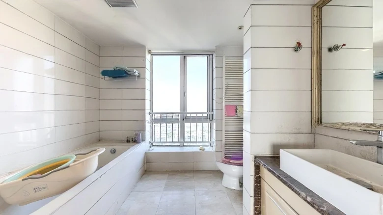 Linglong Bay Garden Phase 78 - View 6