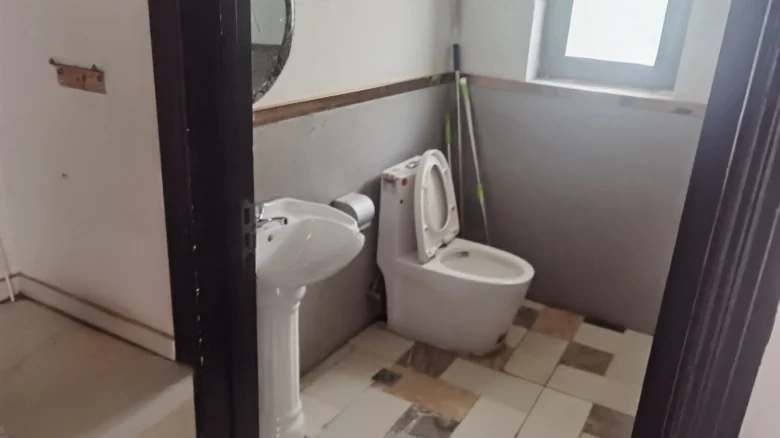 Golden River Celebrities' Family Estate - View 10