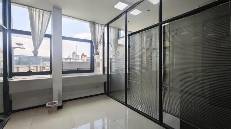 Lanzhou Center Office Tower - View 3