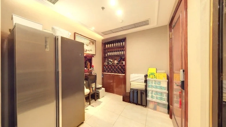 Victoria Mansion - View 4