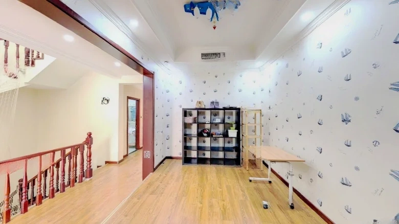 Zhonghai Shang Hu Shi Jia - View 10