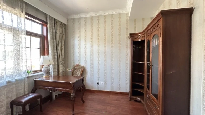 Elegant View - View 12