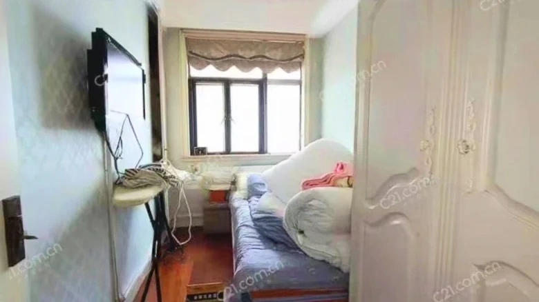 Jin Chun Tower - View 5