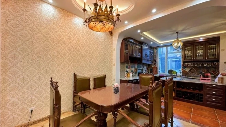 Kingdom Lake - View 6