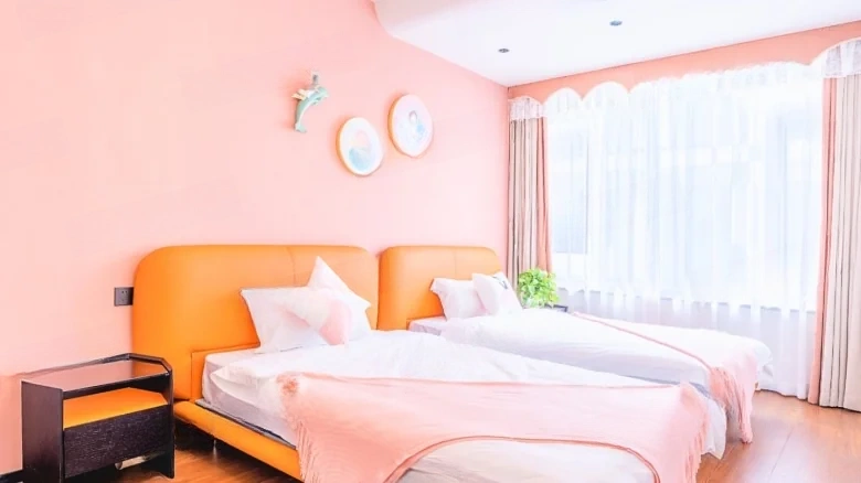 Ronaldo Sanya Bay Golf District One - View 3