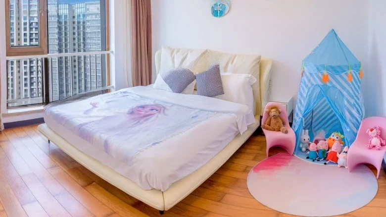 Half Mountain Peninsula - View 2