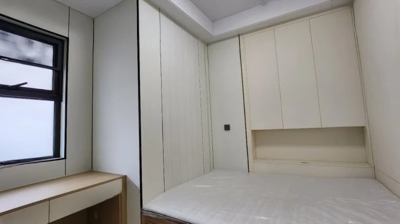 Artistic Crabapple - View 4