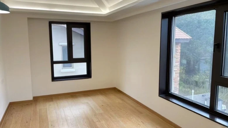 Cnoahua Eight Courtyard - View 3