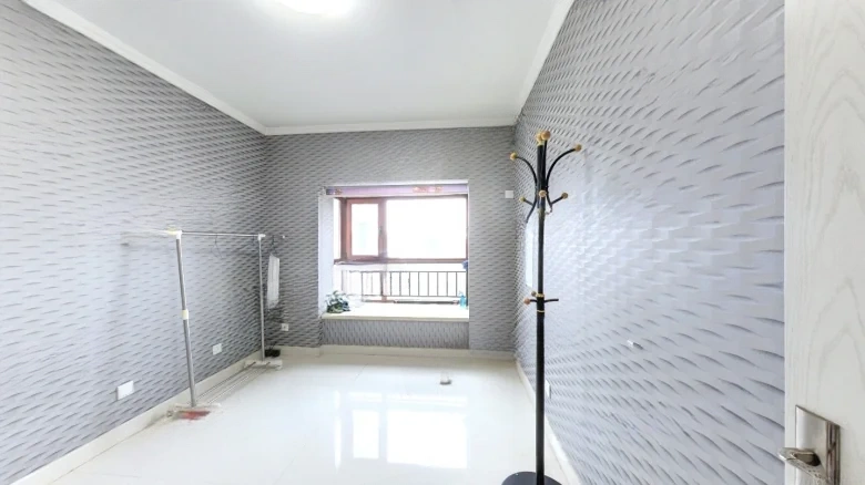 Era Triumph Palace - View 2