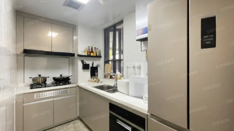 Poly Properties Country Garden Joy Mansion - View 6