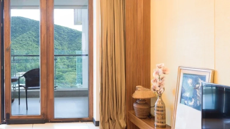 Half Mountain Peninsula - View 5